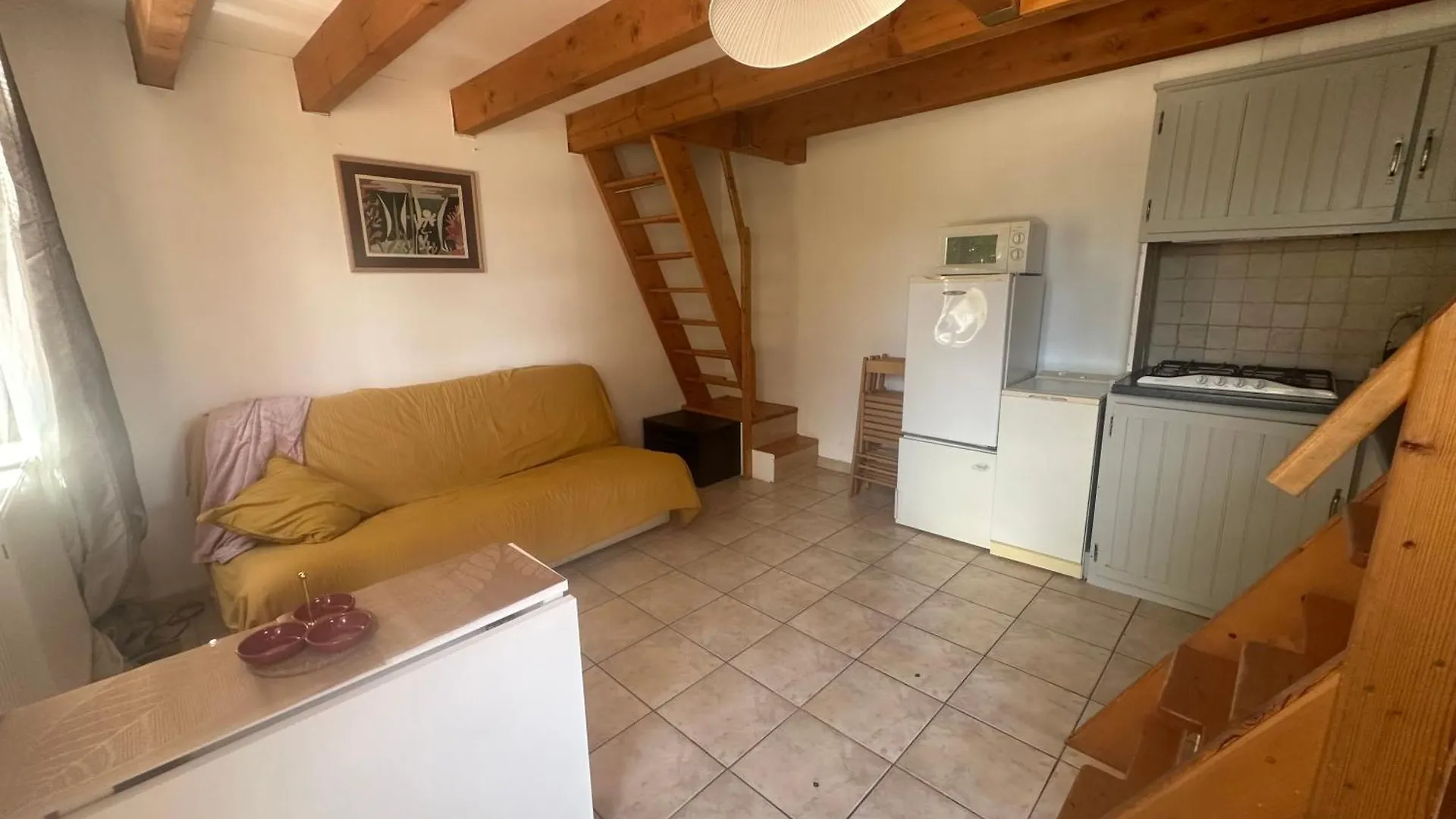 Gite Des Cerisiers Brue-Auriac 0*,